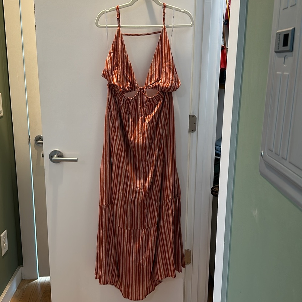 XL Maxi, Rust, Pattern Dress - Picture 5 of 8